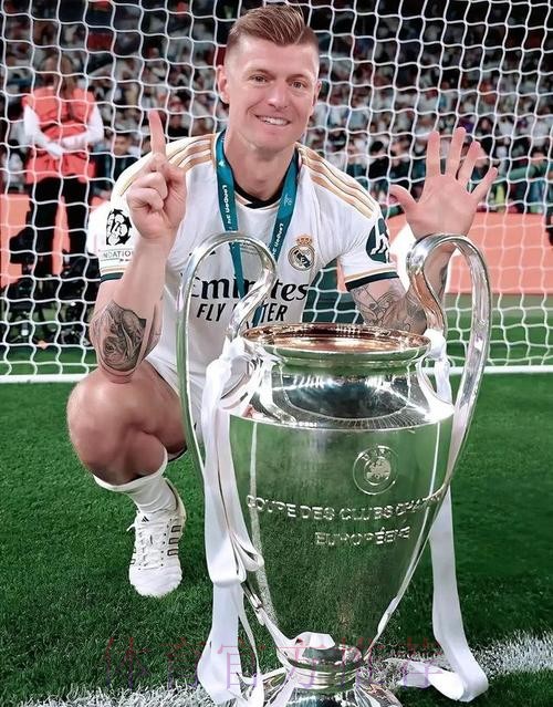 克罗斯:还没有决定未来 但很快你们就会知道答案